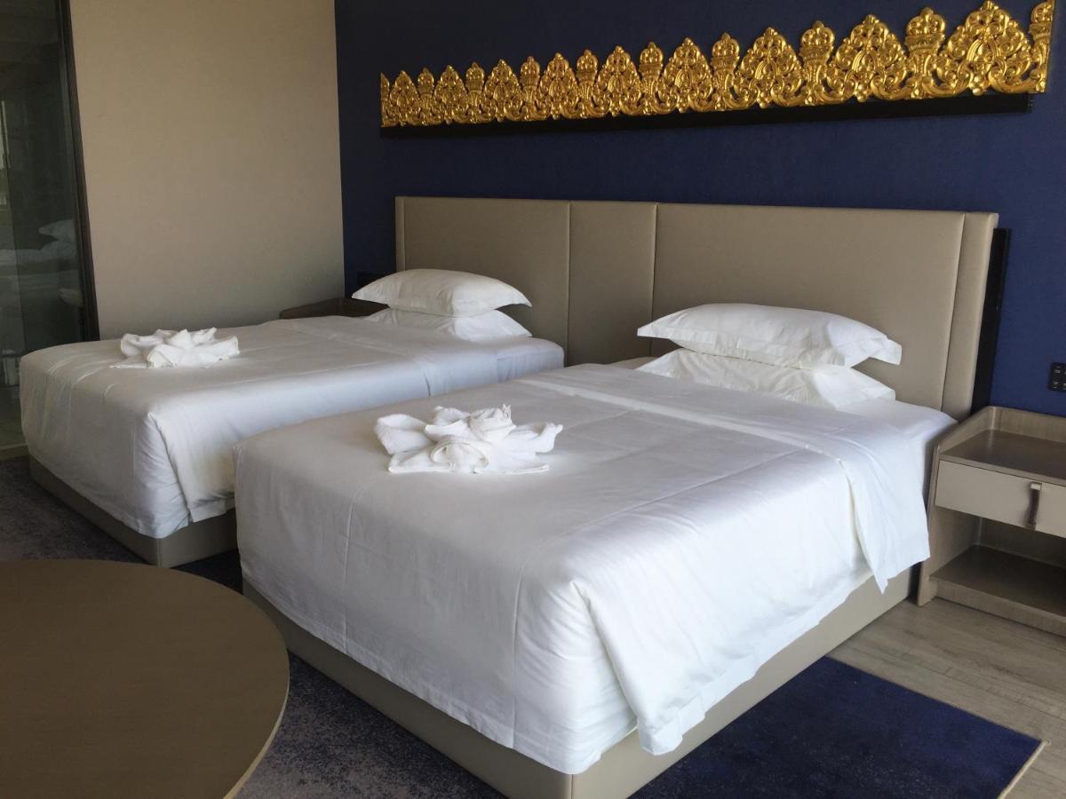 Tian Yi International Hotel 天艺国际酒店 Пномпень Экстерьер фото