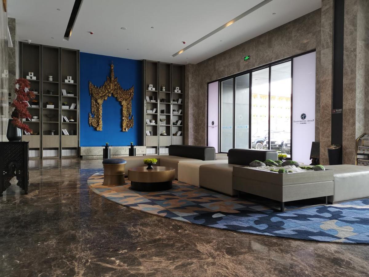 Tian Yi International Hotel 天艺国际酒店 Пномпень Экстерьер фото