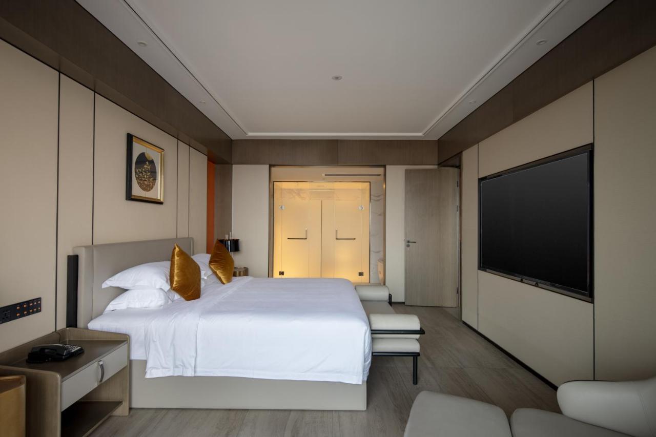 Tian Yi International Hotel 天艺国际酒店 Пномпень Экстерьер фото