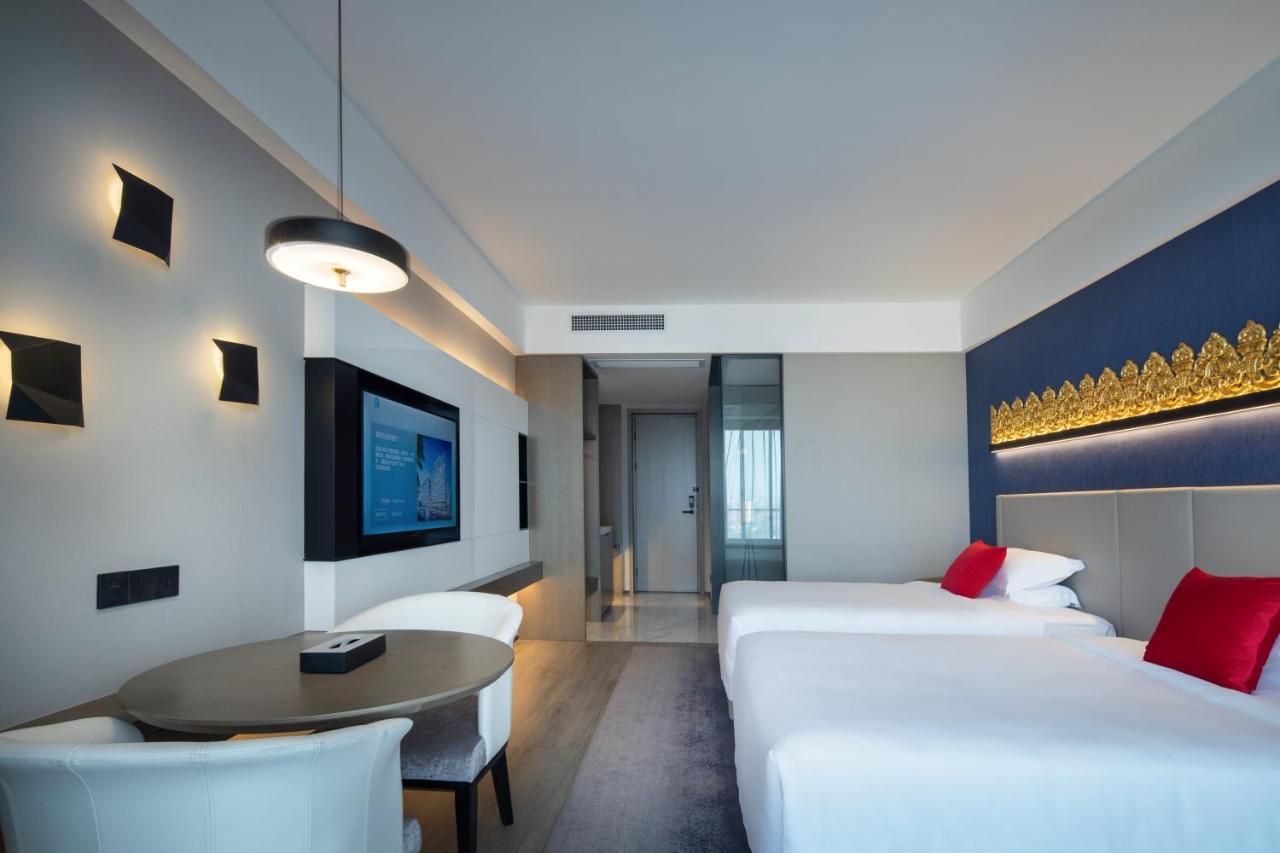 Tian Yi International Hotel 天艺国际酒店 Пномпень Экстерьер фото